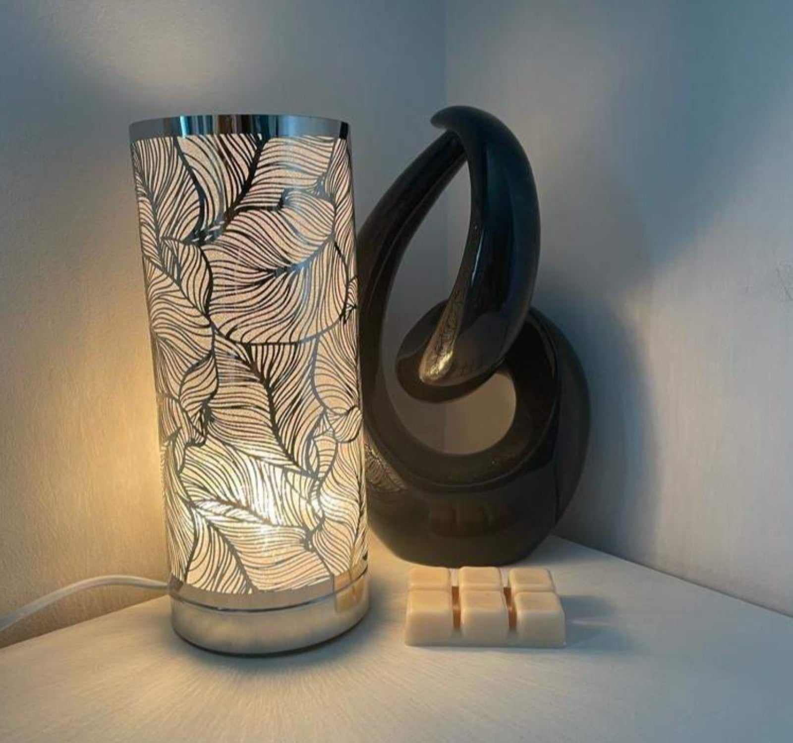 Leaf Electric Aroma Lamp - silver